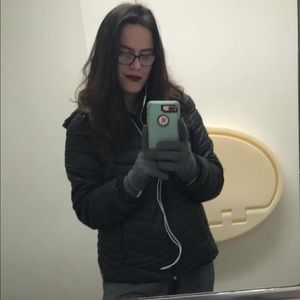 Meet your Posher, Leonita